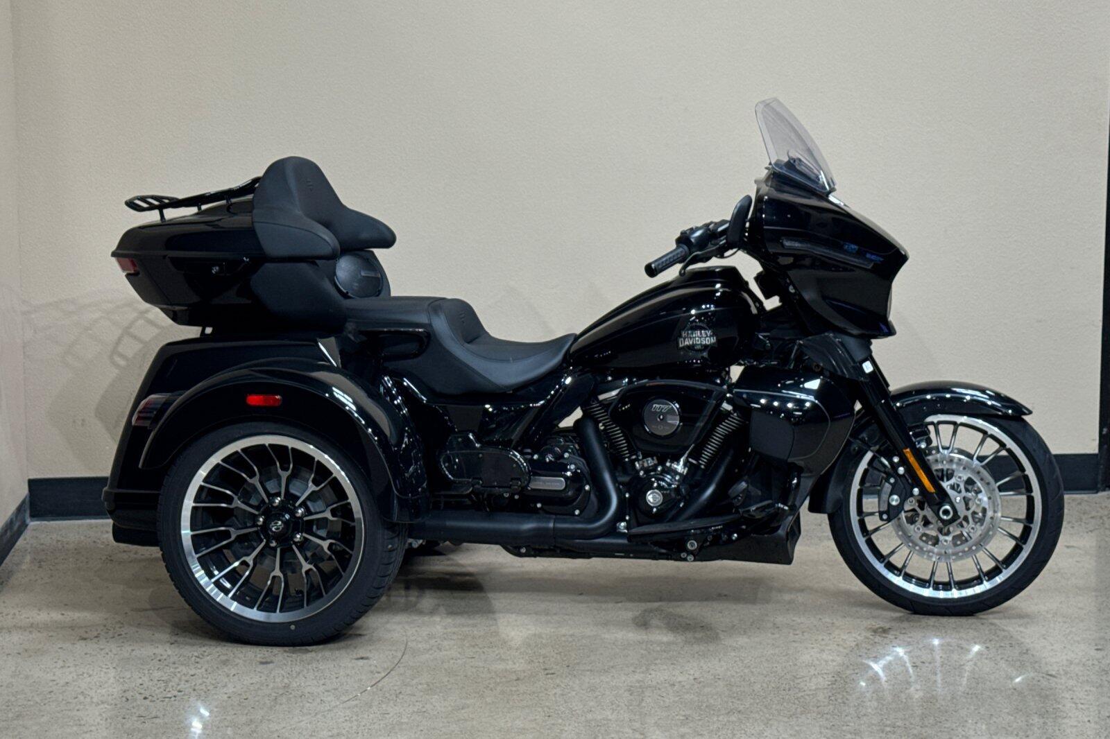 Harley-Davidson® Street Glide 3 Limited 2026