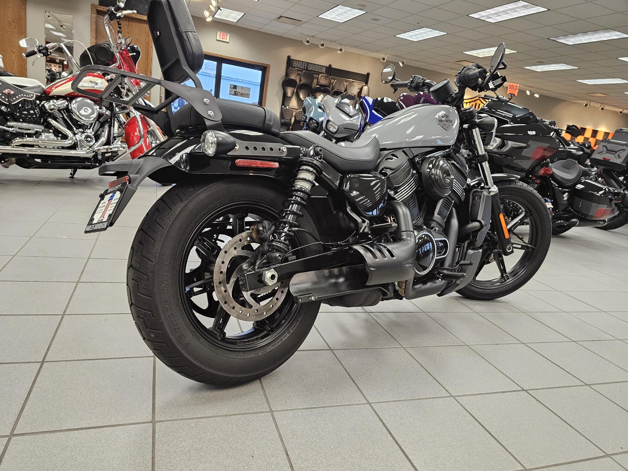 RH975 2026 Nightster®, photo 8