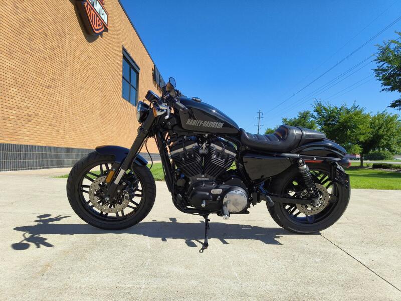 2017 Harley-Davidson® Roadster™ Black Denim