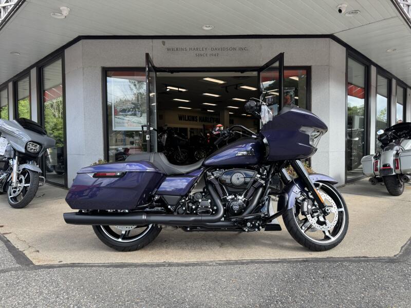 2026 HARLEY-DAVIDSON FLTRX ROAD GLIDE in Purple Abyss with Black Trim with 10 miles