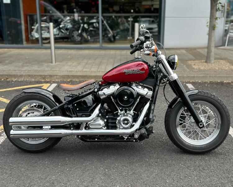 Harley-Davidson IB Custom Softail 