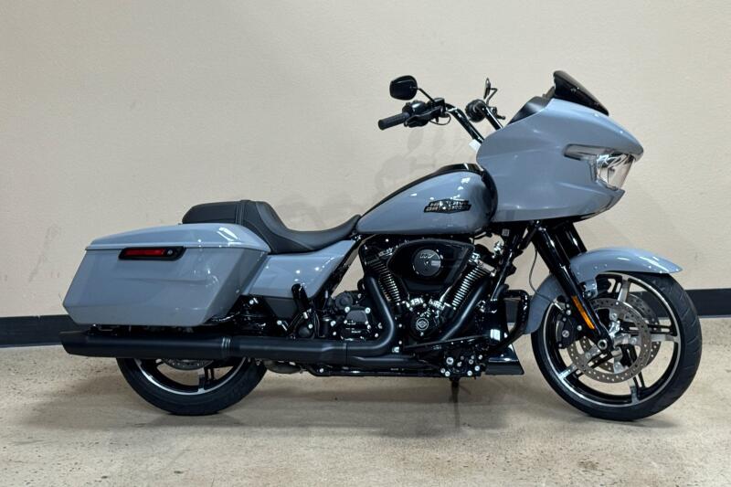 Harley-Davidson® Road Glide™ 2026