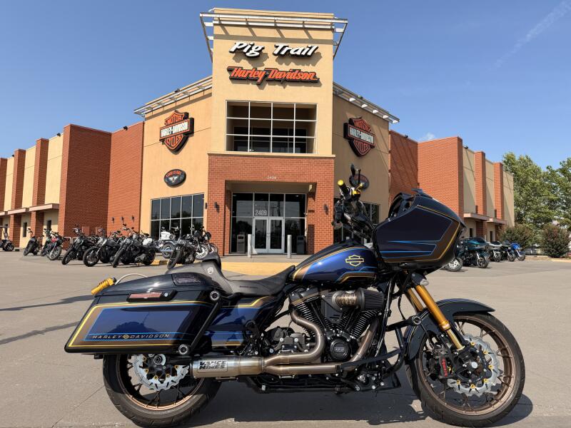 2023 Harley-Davidson® Road Glide® ST FLTRXST CUSTOM LOKER 638036