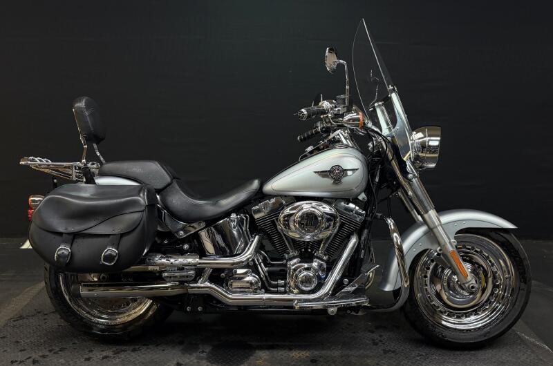 Harley-Davidson® Fat Boy® 2014 FLSTF GRAY