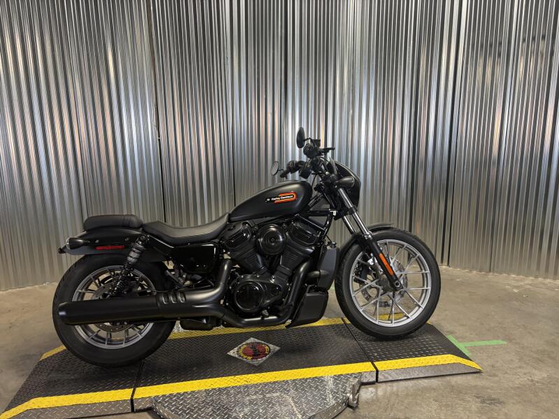 2025 Harley-Davidson® Nightster® Special Black Denim