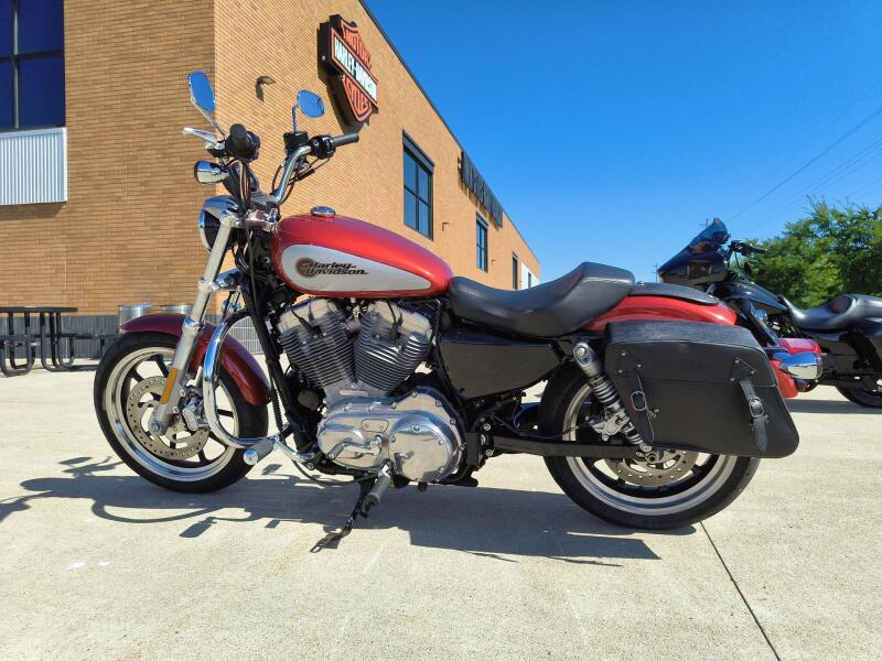 2019 Harley-Davidson® SuperLow® Wicked Red/Barracuda Silver
