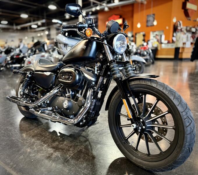 2015 Harley-Davidson® Iron 883™ Black Denim