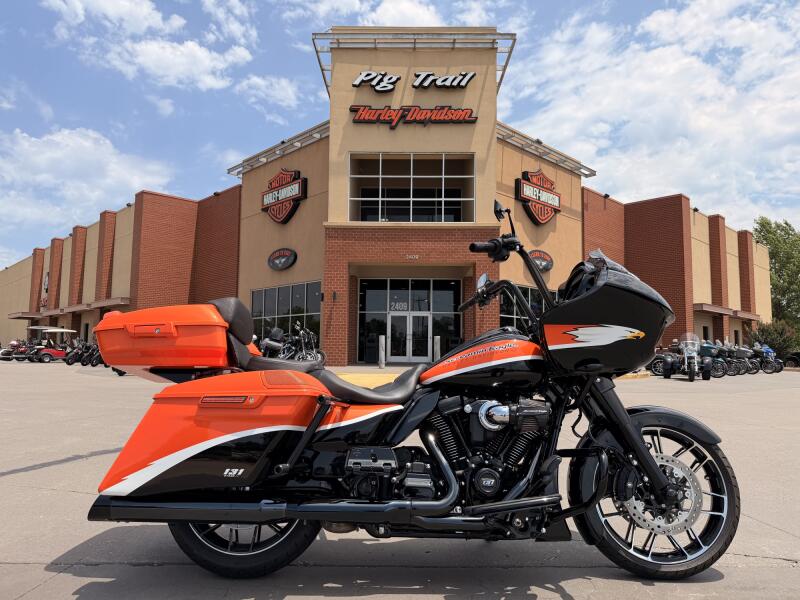 2020 Harley-Davidson® Road Glide® Special FLTRXS 20TH ANNIVERSARY SE 666932
