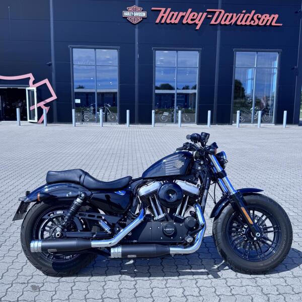 XL1200X Forty Eight ®