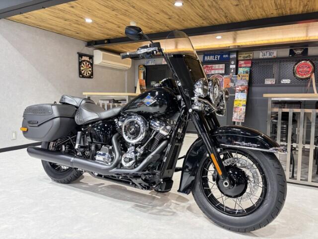 2025 Harley-Davidson® Heritage Classic