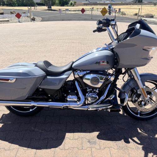 FLTRX 2026 Road Glide® thumb 2
