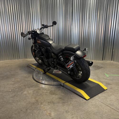 2025 Harley-Davidson® Nightster® Special Black Denim thumb 0