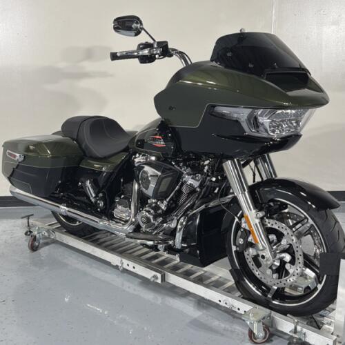 Harley-Davidson® Road Glide® 2026 thumb 3