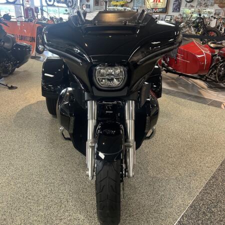 2026 Harley-Davidson® FLHLT Street Glide™ 3 Limited thumb 0