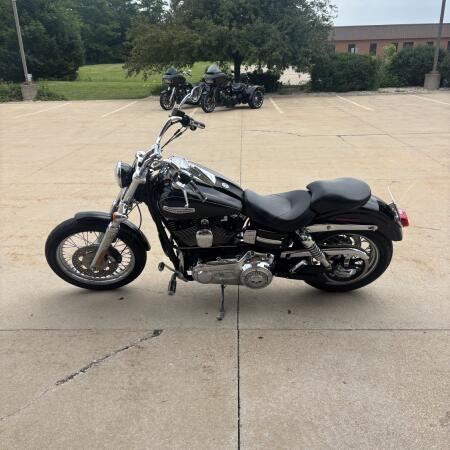 2010 Harley-Davidson® Super Glide® Custom Vivid Black thumb 0