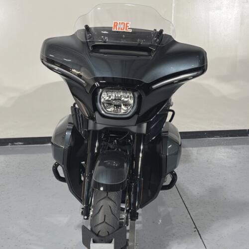 Harley-Davidson® Street Glide™ Ultra 2025 thumb 2