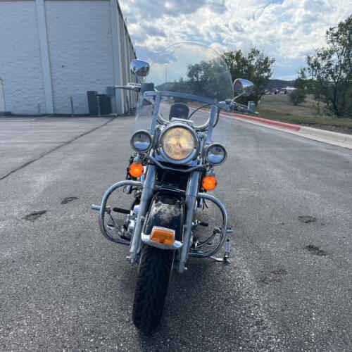 2001 Harley-Davidson Heritage Softail Classic thumb 2