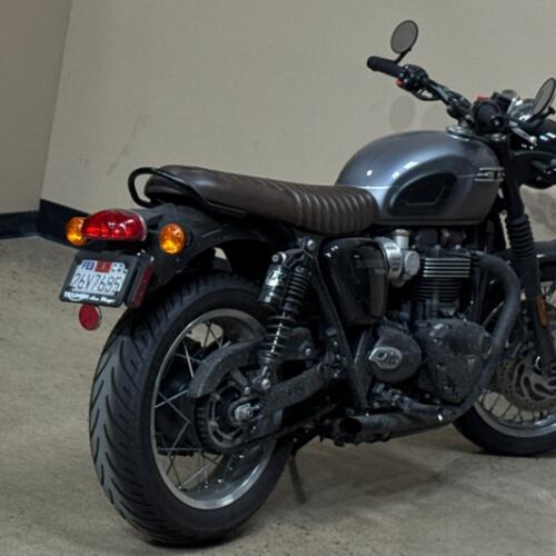Triumph Bonneville Speedmaster 2024 thumb 0