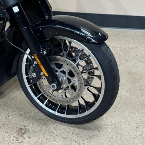 Harley-Davidson® Street Glide 3 Limited 2026 thumb 2