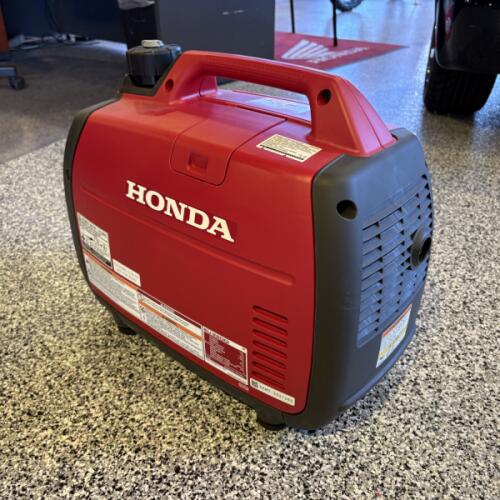 2023 Honda® EU2200ITAN thumb 2