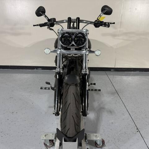 Harley-Davidson® Fat Bob® 2011 thumb 2