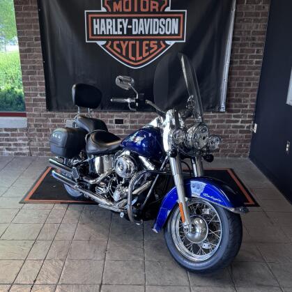 2007 Harley-Davidson® Softail® Deluxe Deep Cobalt thumb 3