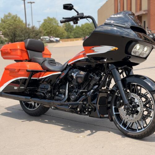 2020 Harley-Davidson® Road Glide® Special FLTRXS 20TH ANNIVERSARY SE 666932 thumb 3