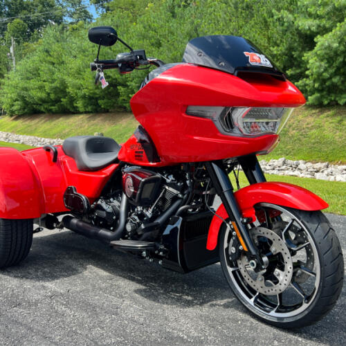 FLTRT 2026 Road Glide 3 thumb 0