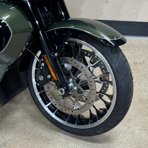 Harley-Davidson® Road Glide Limited 2026 thumb 2