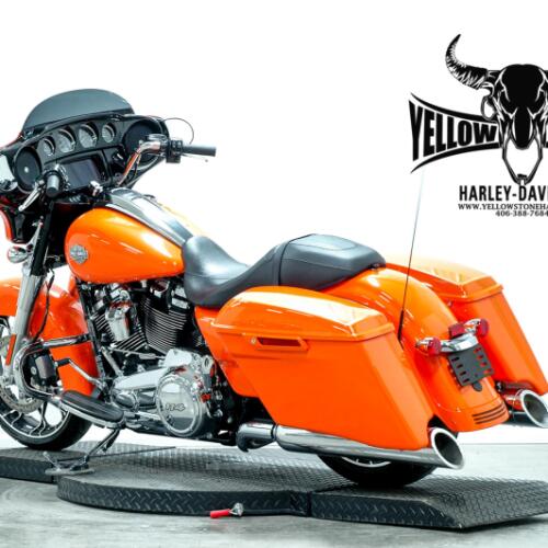 2023 Harley-Davidson® Street Glide® Special Baja Orange thumb 1