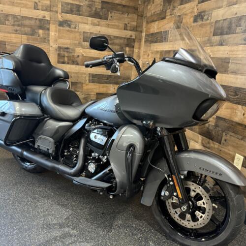 2021 Harley-Davidson® Road Glide® Limited Gauntlet Gray Metallic/Vivid Black FLTRK thumb 3