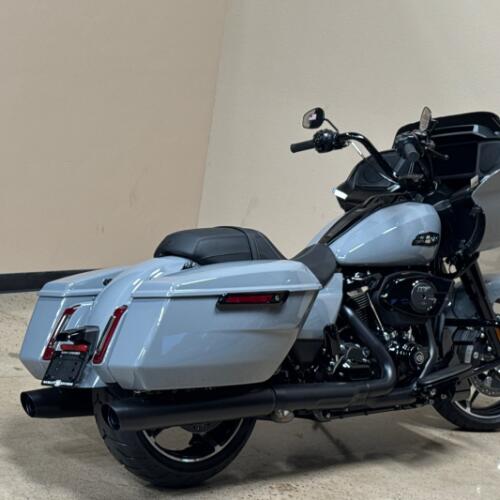 Harley-Davidson® Road Glide™ 2026 thumb 0