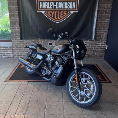 2026 Harley-Davidson® Nightster® Special Black Denim Black Trim thumb 3