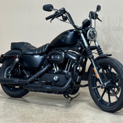Harley-Davidson® Iron 883™ 2017 thumb 1