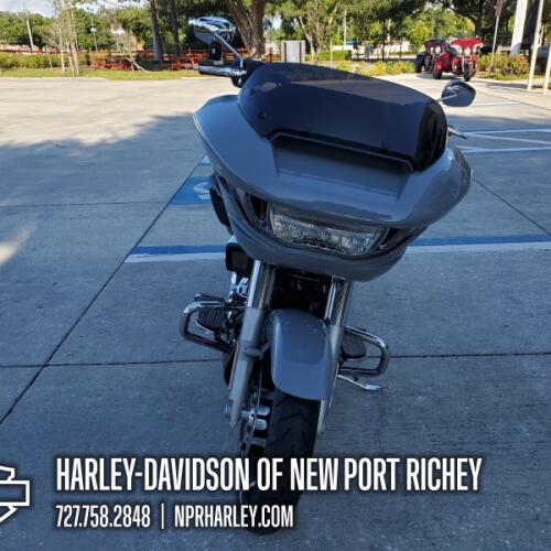 FLTRX 2026 Road Glide® thumb 3