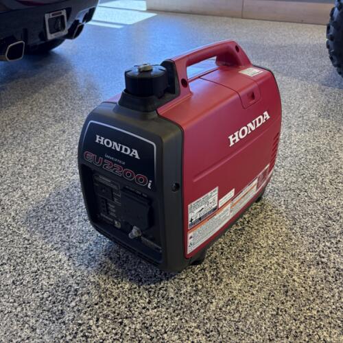 2023 Honda® EU2200ITAN thumb 3