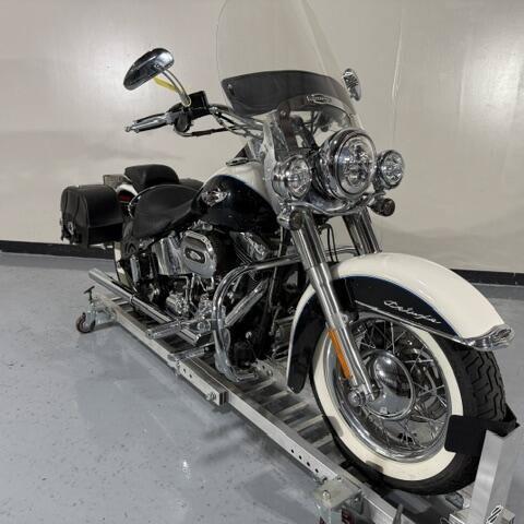 Harley-Davidson® Softail Deluxe 103 2012 thumb 3