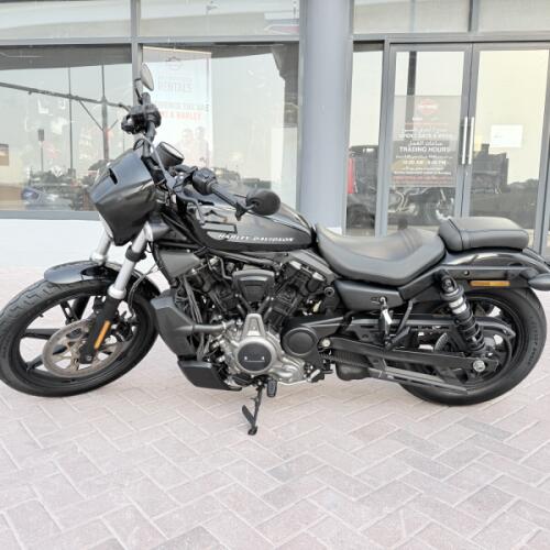 2022 Harley-Davidson® Nightster™ Vivid Black thumb 1