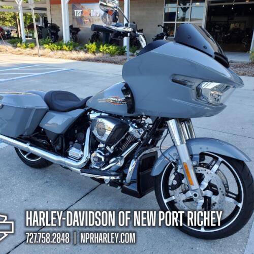 FLTRX 2026 Road Glide® thumb 2