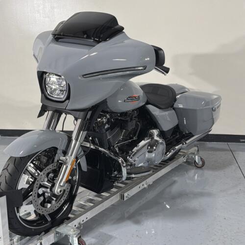 Harley-Davidson® Street Glide® 2026 thumb 1