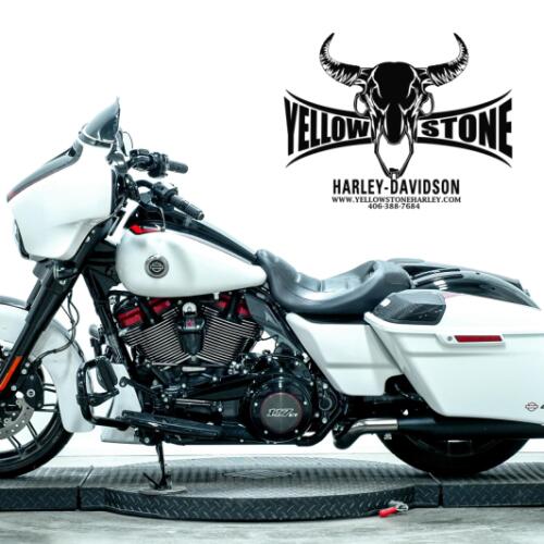 2021 Harley-Davidson® CVO™ Street Glide® Great White Pearl thumb 0