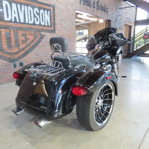2024 Harley-Davidson® Road Glide® 3 FLTRT thumb 0