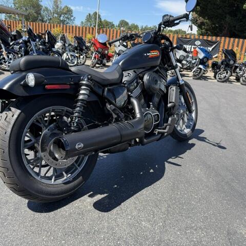 2026 Harley-Davidson® Nightster® Special RH975S thumb 1