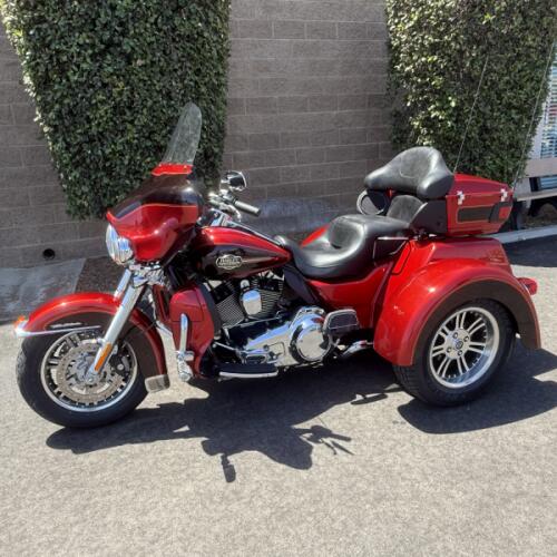 FLHTCUTG 2012 Tri Glide® Ultra Classic thumb 0