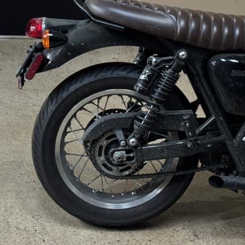 Triumph Bonneville Speedmaster 2024 thumb 3