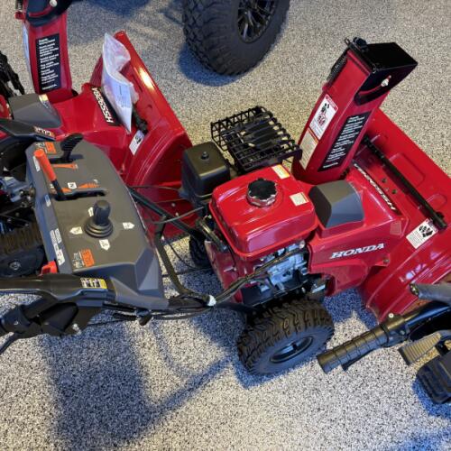 2024 Honda® HSS928AAW thumb 1