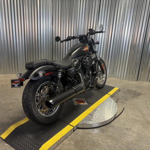 2025 Harley-Davidson® Nightster® Special Black Denim thumb 2