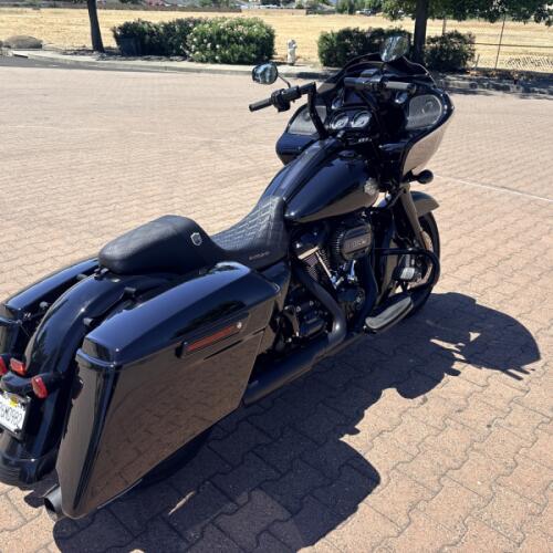 FLTRXS 2023 Road Glide® Special thumb 1