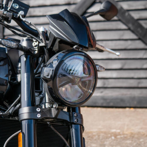 2026 Triumph Trident 800 thumb 2