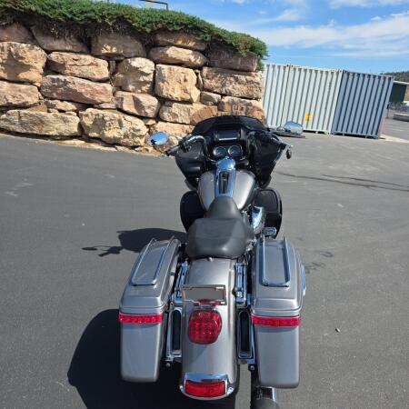 Harley-Davidson® Road Glide® Ultra 2017 thumb 1